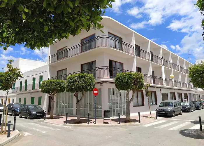 Hostal Residencia Nicolau San Antonio Abad